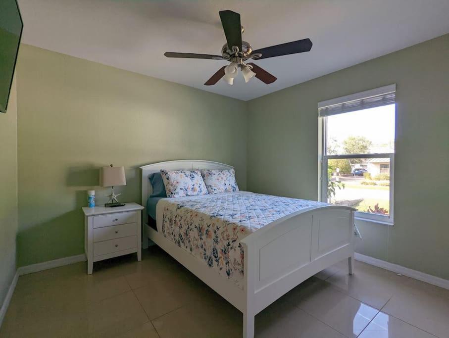 3Bed & 2Bath Property Couple Minutes From Siesta Key Beach & Downtown Sarasota Exteriör bild