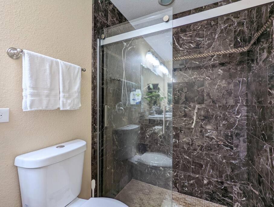 3Bed & 2Bath Property Couple Minutes From Siesta Key Beach & Downtown Sarasota Exteriör bild