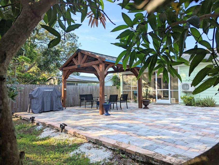 3Bed & 2Bath Property Couple Minutes From Siesta Key Beach & Downtown Sarasota Exteriör bild